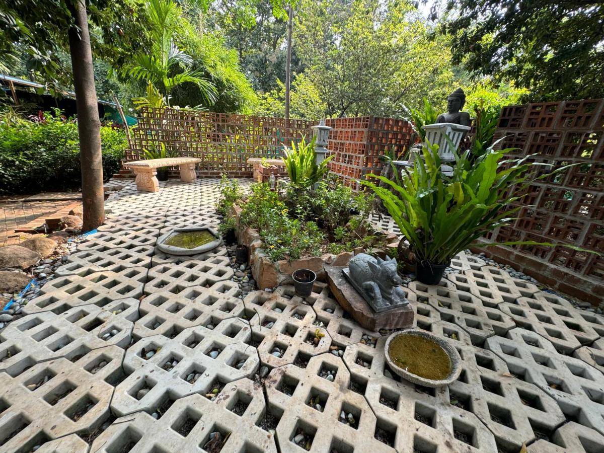 Chikoo Farm Inn Bangalore Buitenkant foto