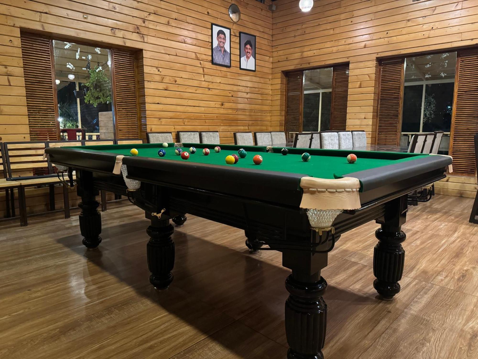 Chikoo Farm Inn Bangalore Buitenkant foto